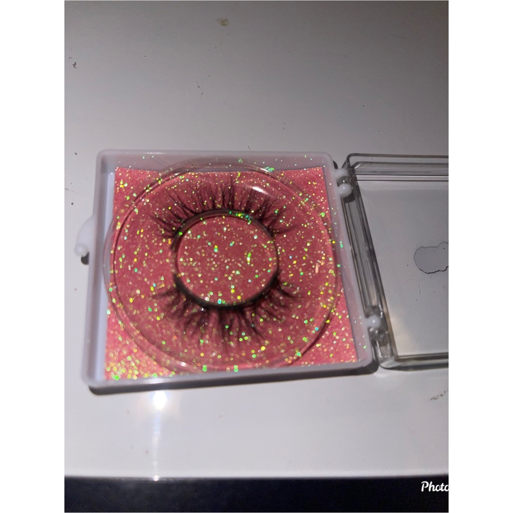 Magnetic eyelash extensions